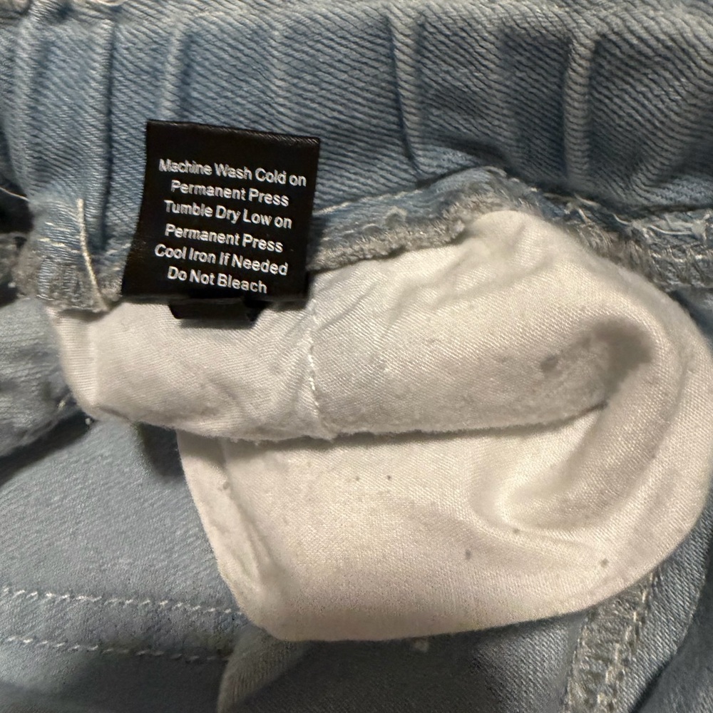 POL Light Blue Frayed Hem Jeans - Picture 7 of 7